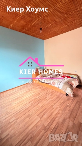 Двуетажна къща в кв.Черноконево,гр.Димитровград, снимка 3 - Къщи - 51999413