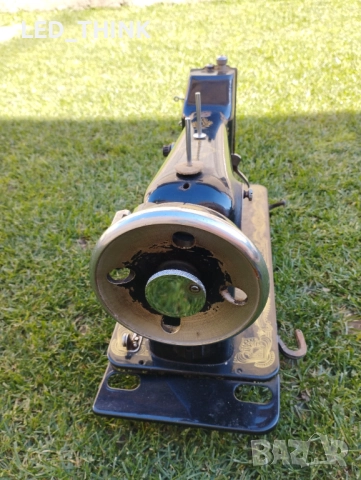 Шевна машина Lucznik Лучник модел 82, снимка 4 - Шевни машини - 52158562