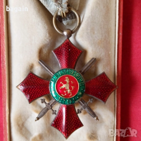 Орден за военна заслуга., снимка 3 - Антикварни и старинни предмети - 52617275