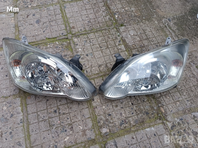 фарове тойота корола