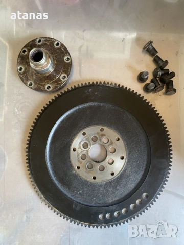 маховик Honda BF150, снимка 2 - Воден транспорт - 55925237
