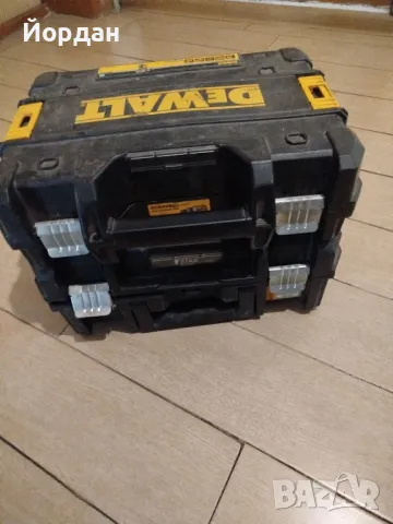 Комплект Dewalt машини, снимка 7 - Куфари с инструменти - 49067512