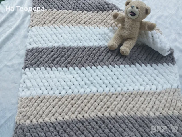 Ръчно плетено одеалце , снимка 1