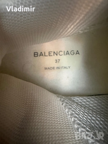 Оригинални кецове Balenciaga Triple S, снимка 4 - Кецове - 52879666