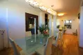 Продаваме Тристаен Апартамент в Изток, снимка 2