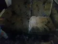  двуместен диван и две табуретки, снимка 3