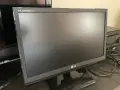 Монитор LG Flatron E1941S-BN – 18.5”, снимка 1