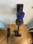 Вертикална прахосмукачка Dyson V8 sv25, снимка 4