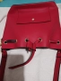 Червена чанта, снимка 3