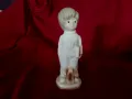 Порцеланова статуетка ученик., снимка 1