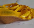 Дамски чехли на платформа жълти, снимка 2