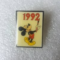 1992 Мики Маус оригинална значка., снимка 1 - Колекции - 40025389