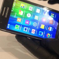 Телефон Samsung Galaxy J1 SM J100H в отлично състояние , снимка 1 - Samsung - 44369280