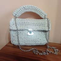 Дамска чанта ръчно плетена, снимка 1 - Чанти - 41490864