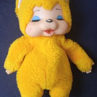 Мончичи / Monchhichi рядка колекционерска жълта плюшена играчка, снимка 2 - Колекции - 42293858