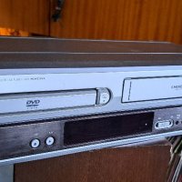 Magnavox DVD-VHS, снимка 1 - Плейъри, домашно кино, прожектори - 40619031