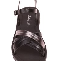Черни ниски сандали , снимка 3 - Дамски обувки на ток - 37894571