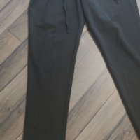 Продавам дамски черен панталон, снимка 3 - Панталони - 33821923