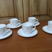 Френски аркопал чашки за кафе, снимка 1 - Антикварни и старинни предмети - 36006569
