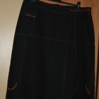 Черна лятна шушлякова пола с оранжеви шевове, снимка 1 - Поли - 41801125