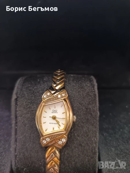 Дамски часовник Q&Q, снимка 1