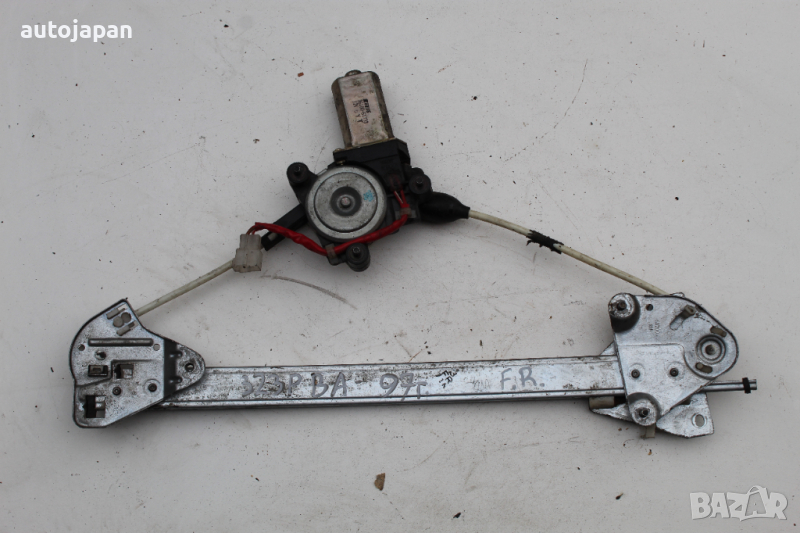 Преден десен електрически стъклоповдигач Мазда 323п ба 97г Mazda 323p ba 1997, снимка 1