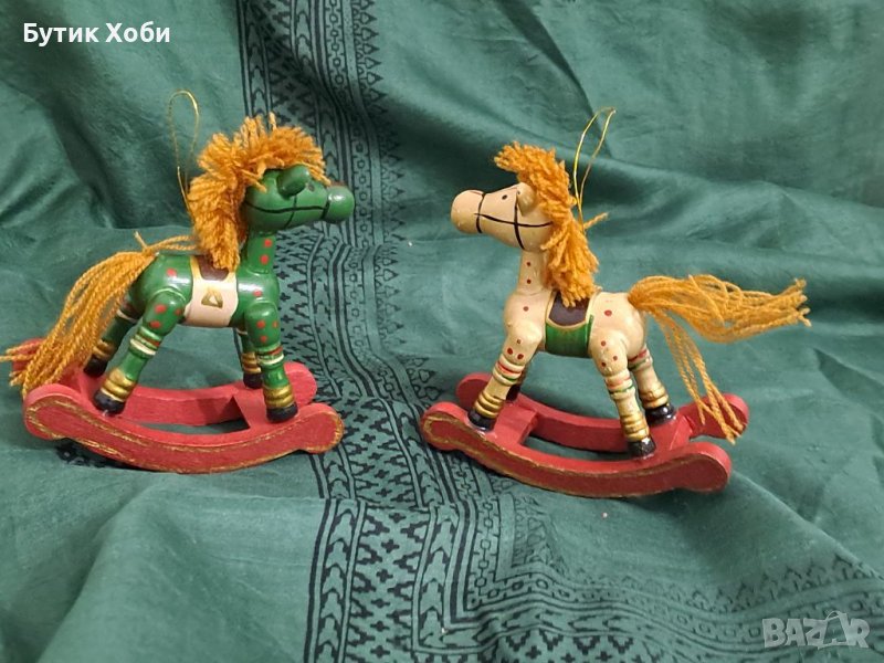 Дървени кончета - украшения за елха, снимка 1