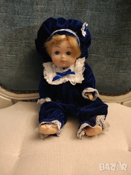 Колекционерска порцеланова кукла ръчна изработка , снимка 1