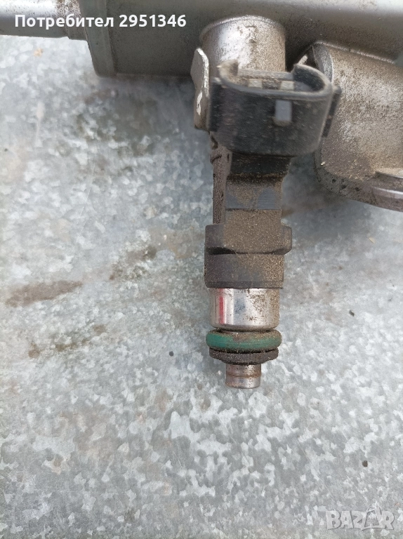 Инжектор Mitsubishi Space Star 1.0 KMN230B / 1465A331 , снимка 1