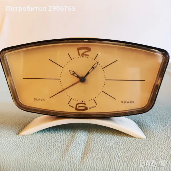 Часовник будилник Слава елипса работещ, снимка 1