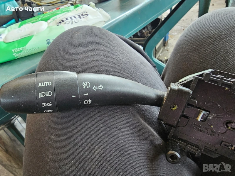 Лост мигачи Kia Ceed 1.6 i 126 конски сили 93410-1H400

, снимка 1