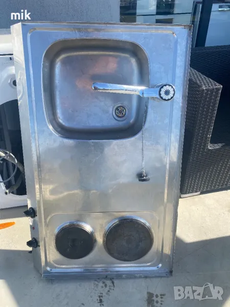 Мивка със смесител и котлони, снимка 1