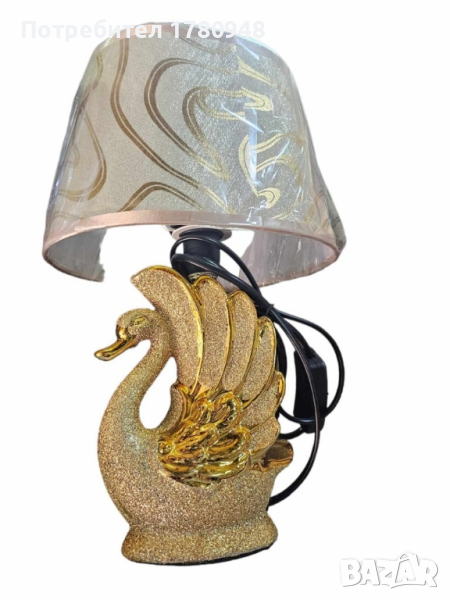 Красива лампа във формата на грациозен лебед , снимка 1