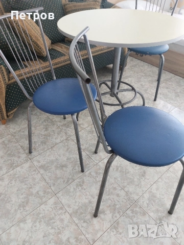 Комплект Кръгла маса с 4 стола, налични 4 комплекта, снимка 5 - Маси - 48786404