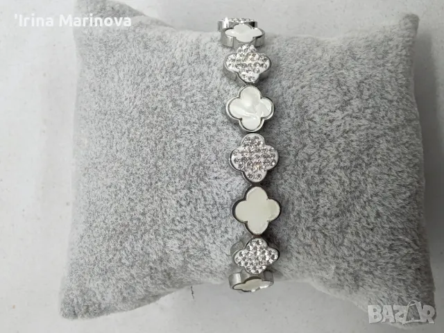 Гривна от медицинска стомана , снимка 2 - Гривни - 49557603