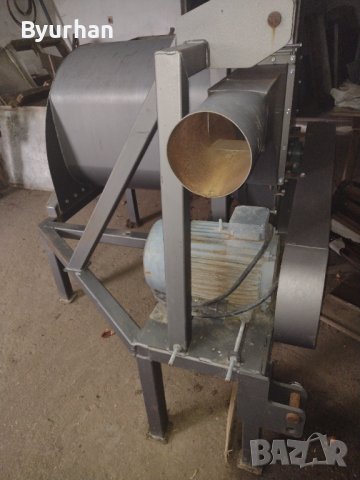 Фуражомелка БЕЛЛА трифазен , снимка 5 - Селскостопанска техника - 44339713