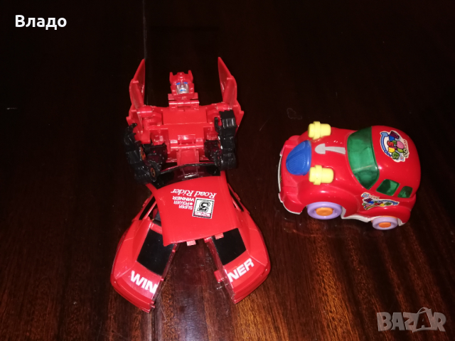  Трансформиращ се робот кола +подарък , снимка 8 - Коли, камиони, мотори, писти - 36200641