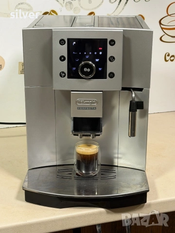 Кафемашина кафе автомат delonghi perfecta с гаранция, снимка 9 - Кафемашини - 53628122