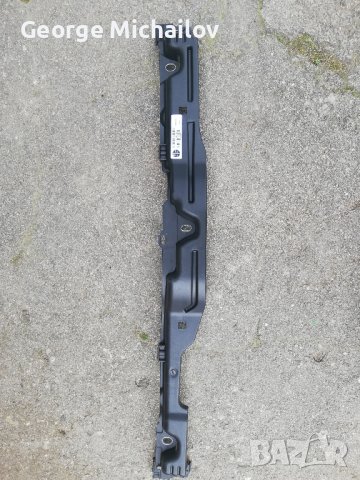 Опора държач горе предна броня Opel Corsa E 13430031, снимка 2 - Части - 44397236