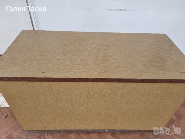 Продавам мебели-шкафове ,бюра,маси,дивани,фотьойли,табуретки и др., снимка 7 - Гардероби - 42100247