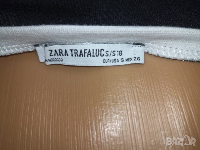 Zara XS/ S- Черна секси рокля от трико с бяла странична лента, снимка 12 - Рокли - 40583636