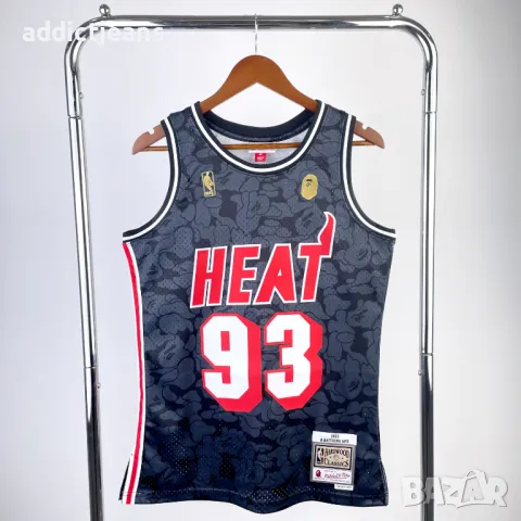 Мъжки потник Mitchell&Ness Bape 93 Miami Heat размер XL , снимка 1 - Спортни дрехи, екипи - 48795150