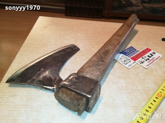 стара брадва с къса дръжка-антика 2810211722, снимка 2 - Антикварни и старинни предмети - 34613989