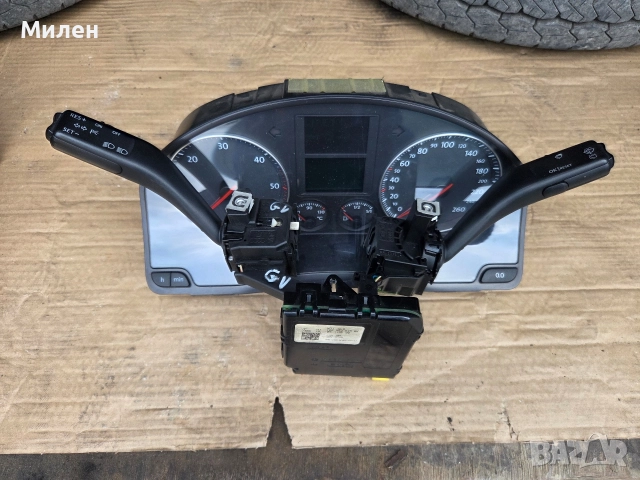 Бордкомпютър и темпомат за Голф5 