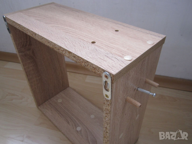 Дървена етажерка (рафт, лавица) за стена, квадратна, 35х35, снимка 3 - Етажерки - 52239008