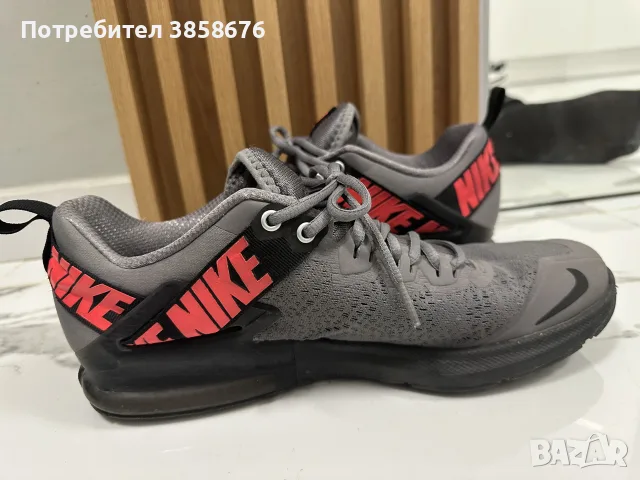 Маратонки Nike 45 номер, снимка 5 - Маратонки - 56408745