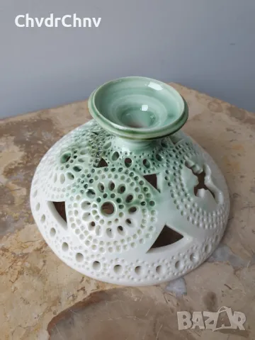 Нестандартен малък ажурен порцеланов свещник единица/12см, снимка 2 - Декорация за дома - 49369812