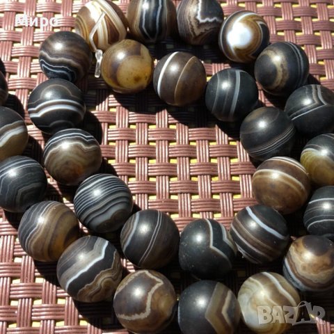 ДЗИ МЪНИСТА  АХАТ ''КОПРИНЕНА НИШКА'' НАНИЗ ОТ 33 БР ТИБЕТ НЕПАЛ , снимка 2 - Други - 40875888