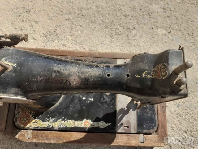 Антикварна шевна машина " Singer ", снимка 2 - Шевни машини - 40179218