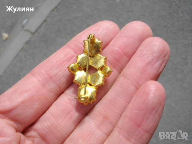 СТАРА ПОЗЛАТЕНА БРОШКА, снимка 5 - Антикварни и старинни предмети - 51845000